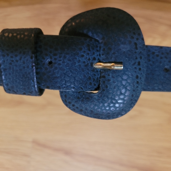 Emmanuel Textured Aquamarine Belt - Picture 2 of 7